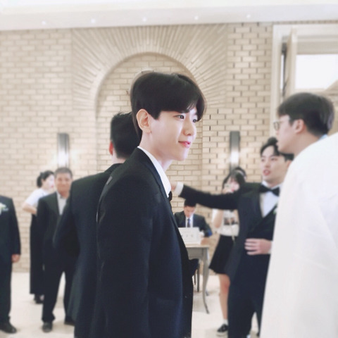 엑소 신랑 모먼트.. 환장하겠다 | 인스티즈