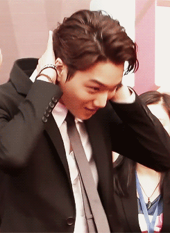 엑소 신랑 모먼트.. 환장하겠다 | 인스티즈