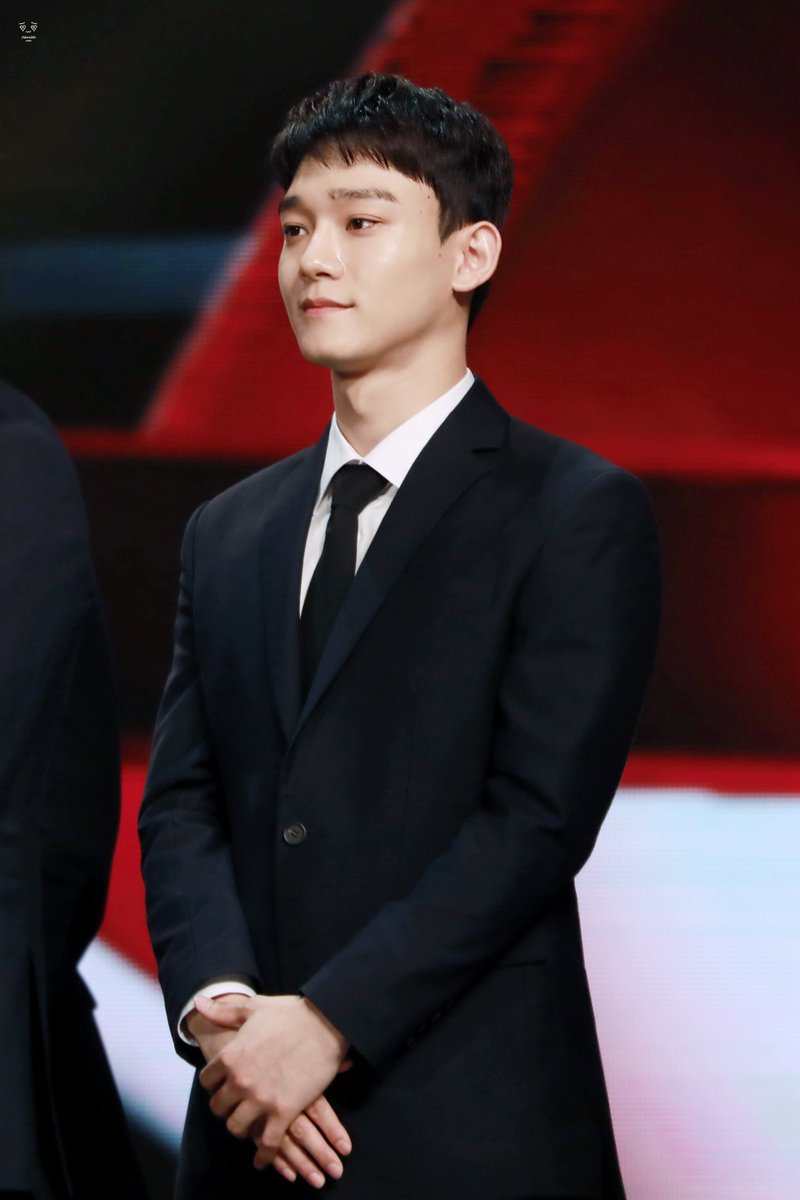 엑소 신랑 모먼트.. 환장하겠다 | 인스티즈