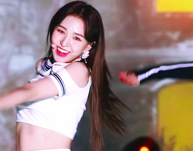 [잡담] 웬디 진짜 헤어랑 컨셉 장인이야💙 (사진진짜많음주의) | 인스티즈