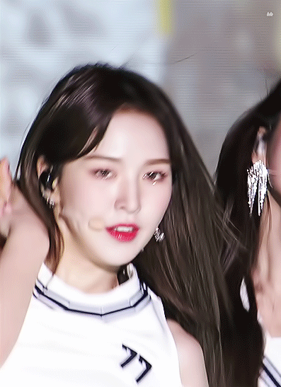 [잡담] 웬디 진짜 헤어랑 컨셉 장인이야💙 (사진진짜많음주의) | 인스티즈