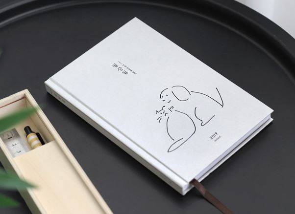 나 다이어리 사려는데 어떤 표지가 제일 이쁜것 같아?? 112233 | 인스티즈