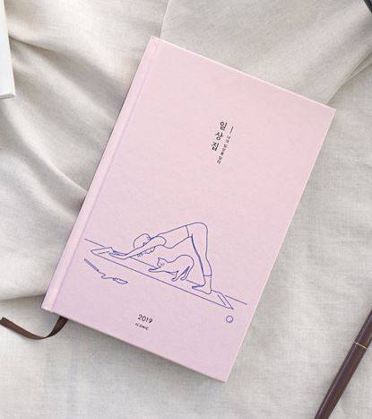 나 다이어리 사려는데 어떤 표지가 제일 이쁜것 같아?? 112233 | 인스티즈