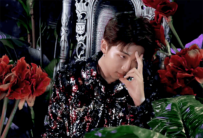 오늘따라 남준이가 참 보고싶다 | 인스티즈