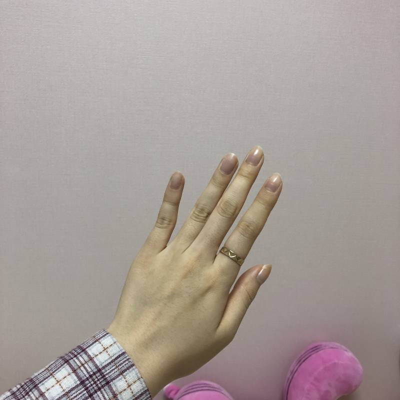 무슨색이 더 하얘보여?? | 인스티즈