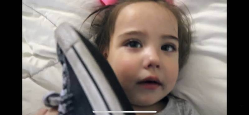 이 애기 너무 이프다 | 인스티즈