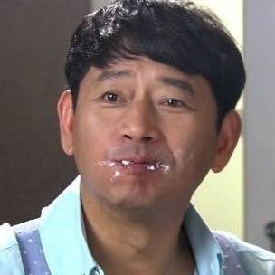 어제 알바하다가 번호 따였는데 | 인스티즈