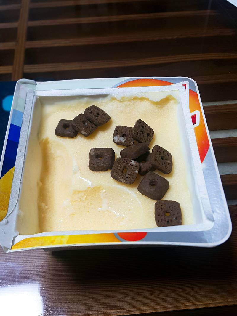 낮에 와 아이스크림 오레오랑 먹으라던 익인!!!! 고마워! 미쯔랑 먹는데 꿀맛!!! | 인스티즈