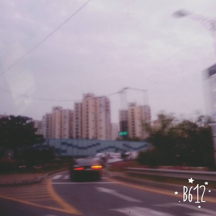 나 고3 때 아침마다 (거의) 매일 하늘 찍었던거 발견했는데 너무 아련해져써 ㅠㅠㅠ (사진많음주의) | 인스티즈