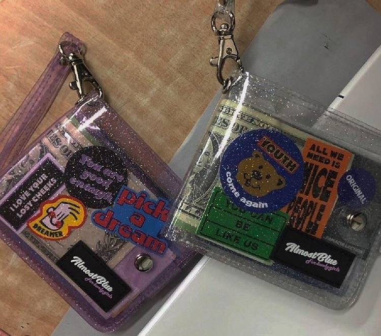 제발... 내 지갑 골라주ㅜ..... | 인스티즈