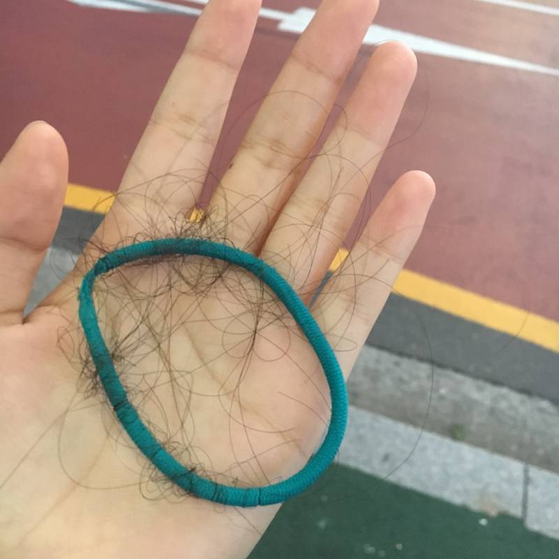 와 고삼쓰니 머리 빠지는 거 봐 | 인스티즈