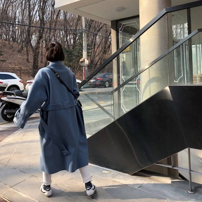 🙋🏻🙋🏻24만원 코트 이거 살 말 골라줘😥 | 인스티즈