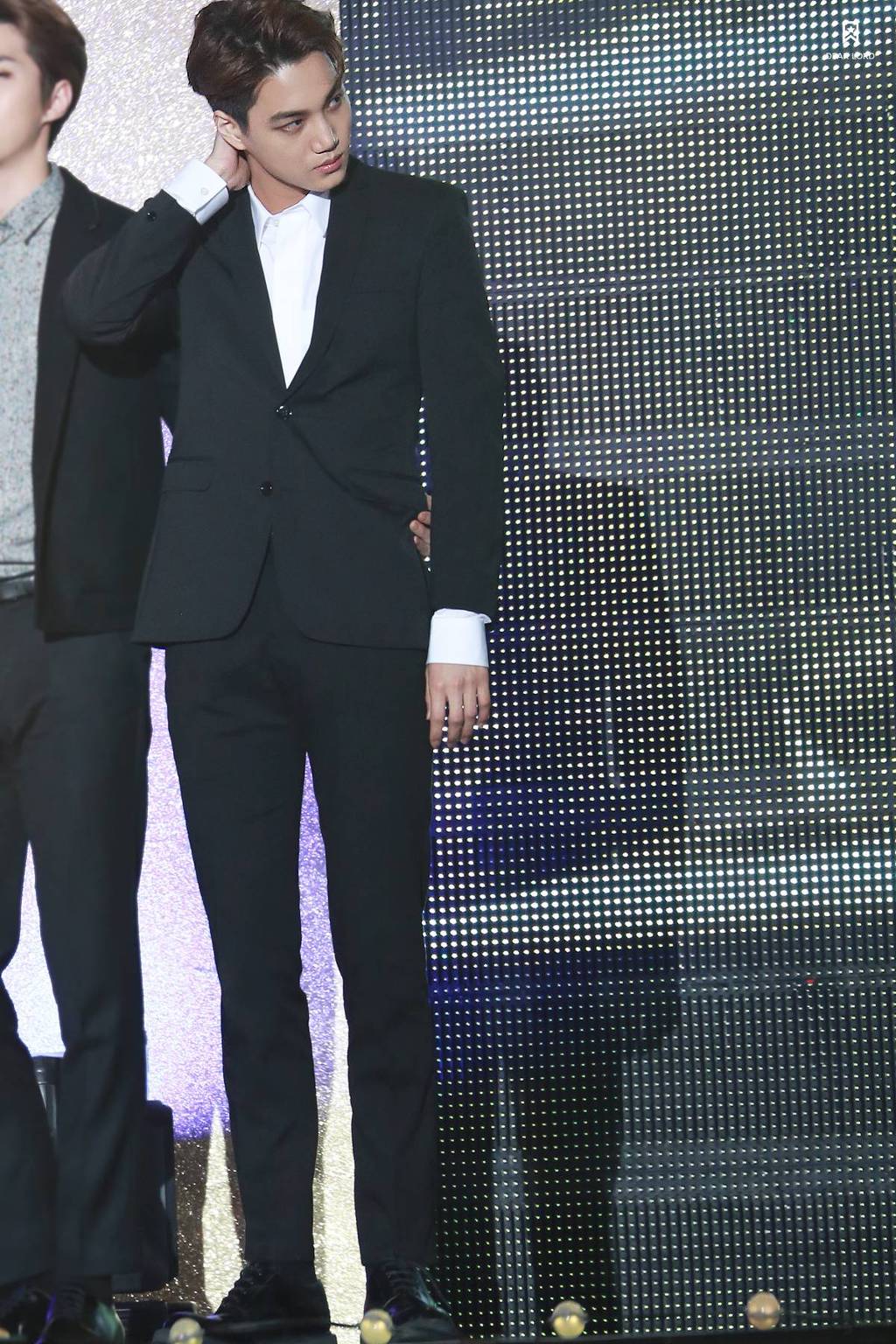 엑소 신랑 모먼트.. 환장하겠다 | 인스티즈