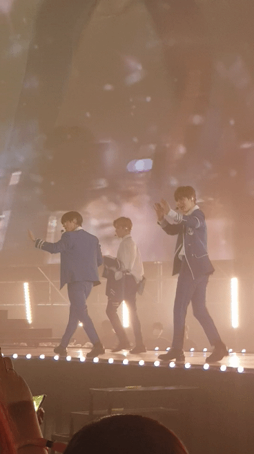 ㄱ 녤윙러는... 과거 떡밥 추팔하려면 적어도 한달은 잡아야해... | 인스티즈