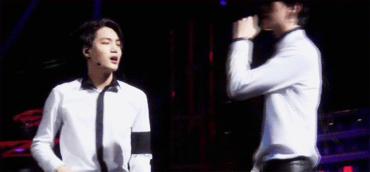 오랜만에 ^_^ 엑소 플레이보이 짤들 꺼내봤어 ^_^ | 인스티즈