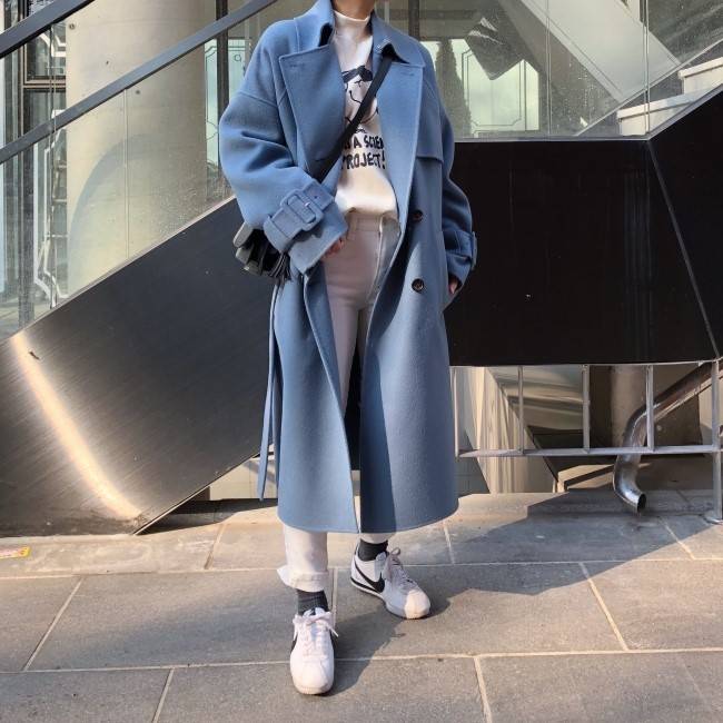 🙋🏻🙋🏻24만원 코트 이거 살 말 골라줘😥 | 인스티즈