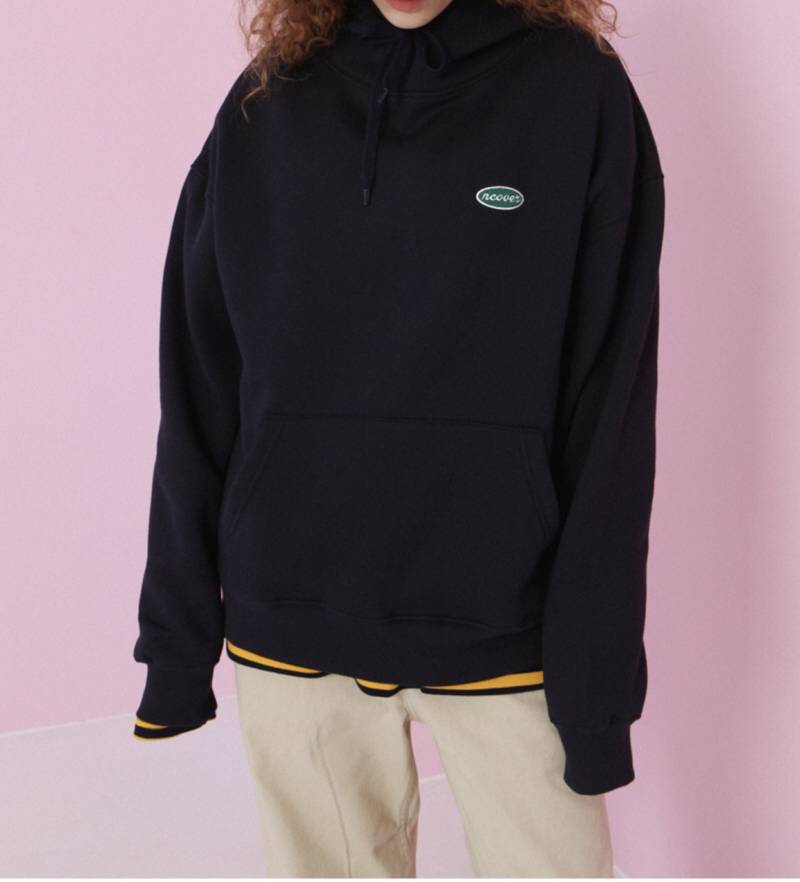 네이비 후드티랑 맨투맨중에 뭐살까!! 11 22 | 인스티즈