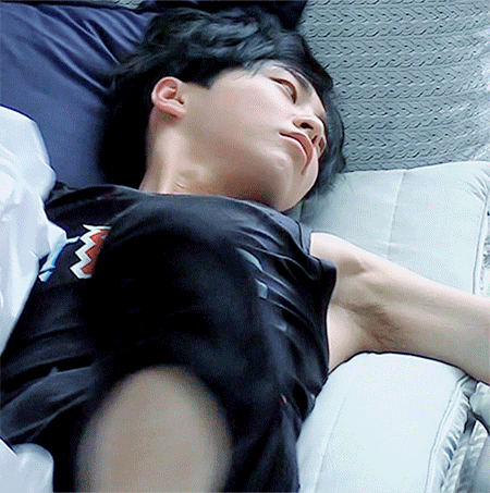 나는 자고 일어나면 그지꼴인데 시우민은 | 인스티즈