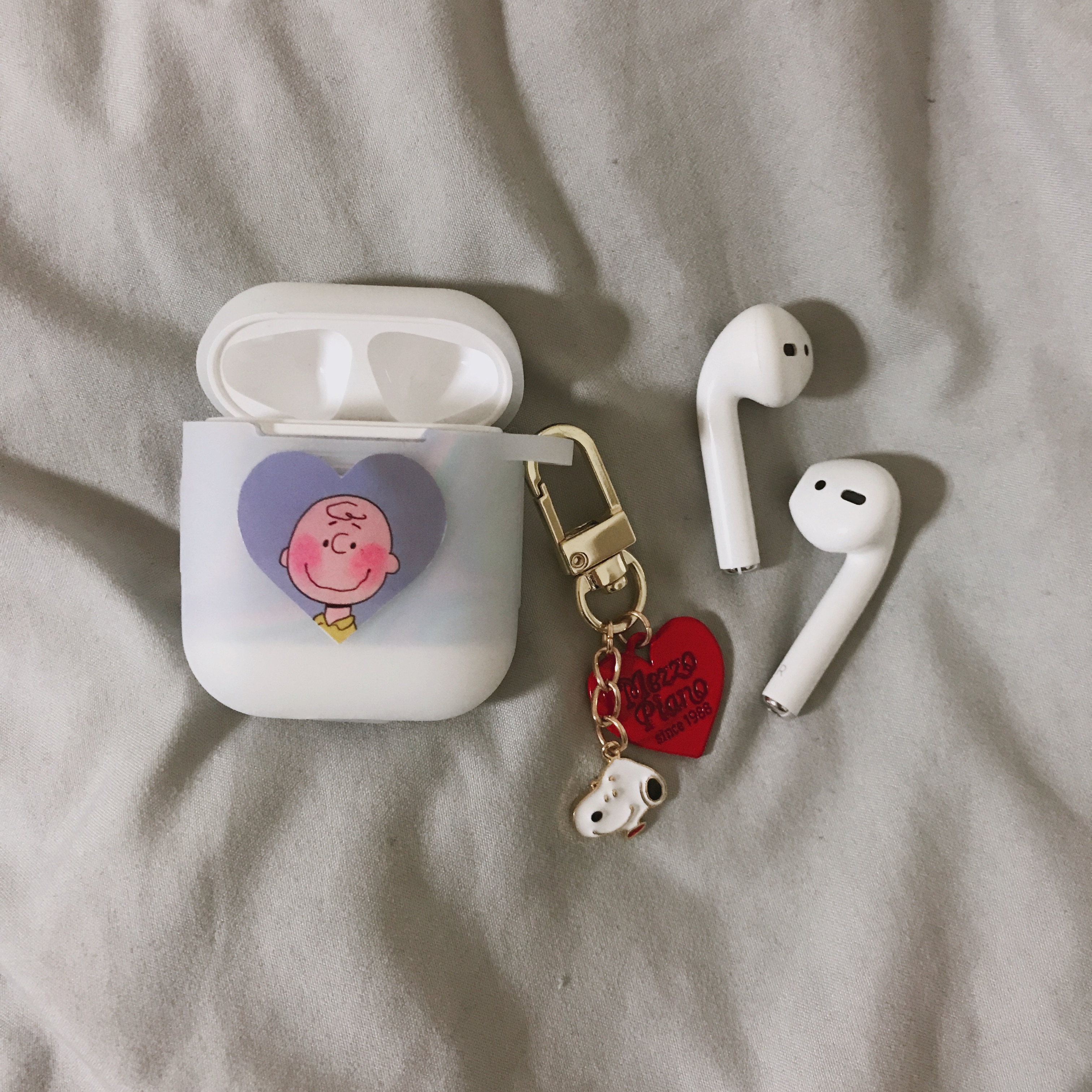 내 에어팟 예쁘다,,, 40 | 인스티즈