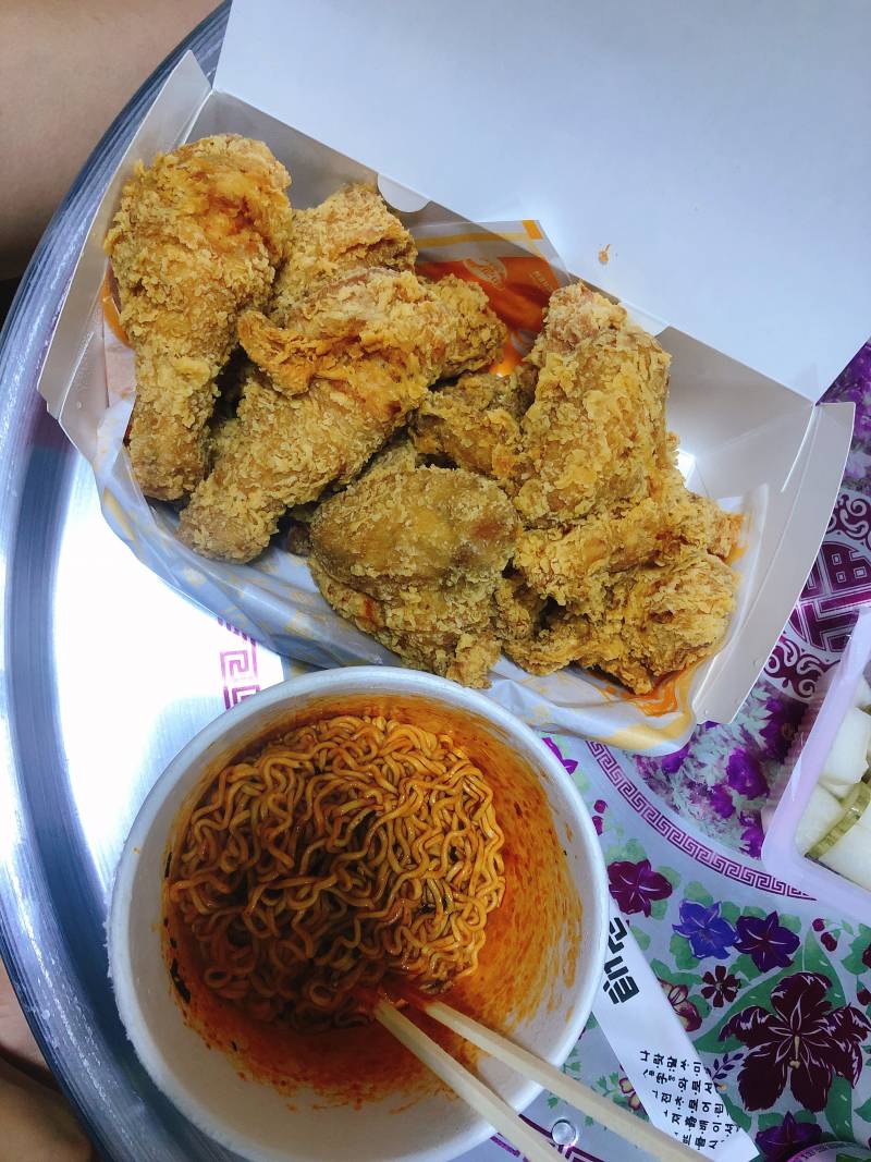 처음으로 1인 1닭해봤는데 절대로 다 못먹어... 40 | 인스티즈