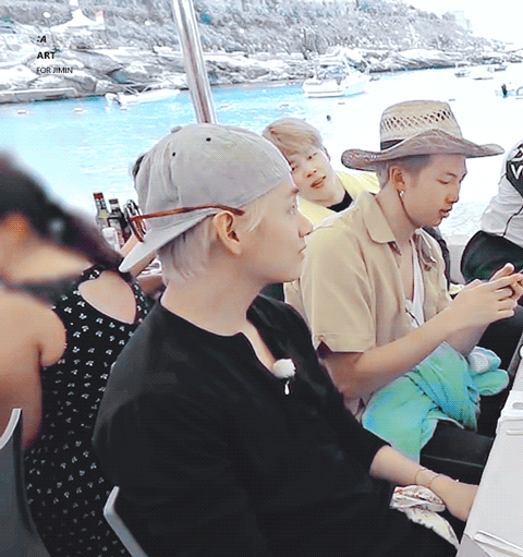 ㄱ 난 뷔민 잔잔하게 달리다가도 니코니코 손깍지 남자좋아하는거같다 오래가자 임자있음 본보편지 등등 생각하면 미춰버리겠음 | 인스티즈