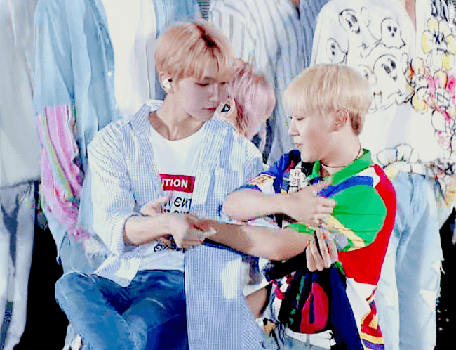 [잡담] 승관이 진짜 혼자 스케줄 할 때는 기특아기귤인데 형들이랑 있으면 진짜 막내라인 티 확 나는 거 너무 좋음 | 인스티즈