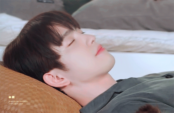 진짜 누울 때마다 레전드... | 인스티즈