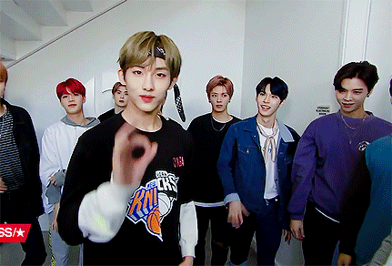 이 분 누군지 알기 전까지 잠 못잘거같아... | 인스티즈