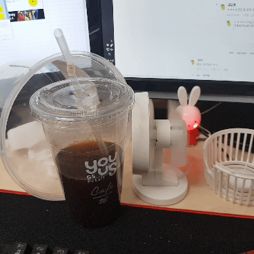 사무실 너무 더워서 드라이아이스 쓴다는 익인데 업그레이드했다 !!!! 40 40 +리필 40 추가 | 인스티즈