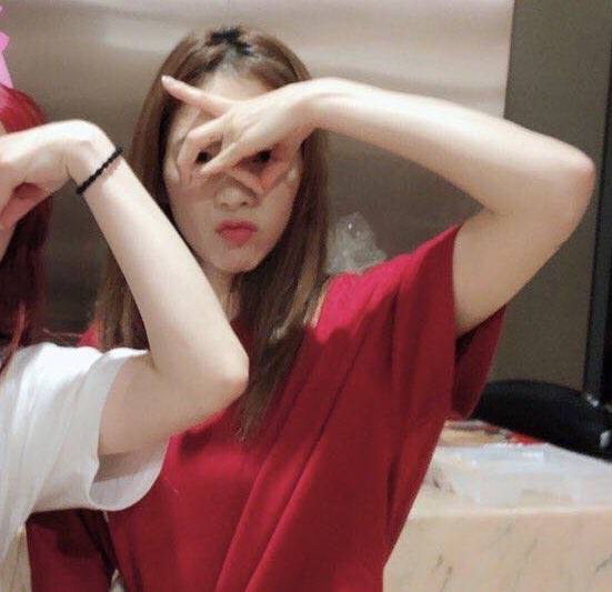 ☔️☔️아니 다들 와바 이 포즈 대체 어케 하는거임????☔️☔️ | 인스티즈