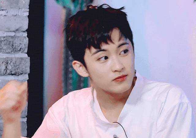 나는 머리 진짜 작다고 생각했는데 왕머리래... | 인스티즈