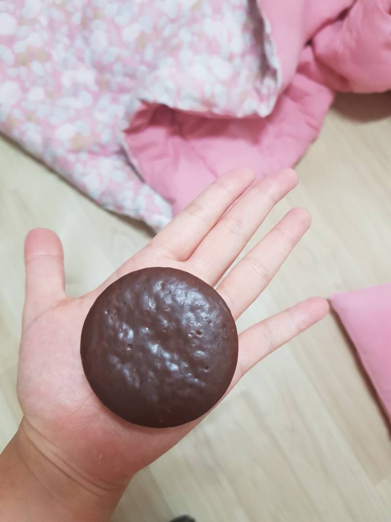 와 초코파이 진짜 작다... | 인스티즈