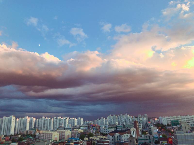 나 오늘 하늘 사진찍은거 봐주라 히히 | 인스티즈