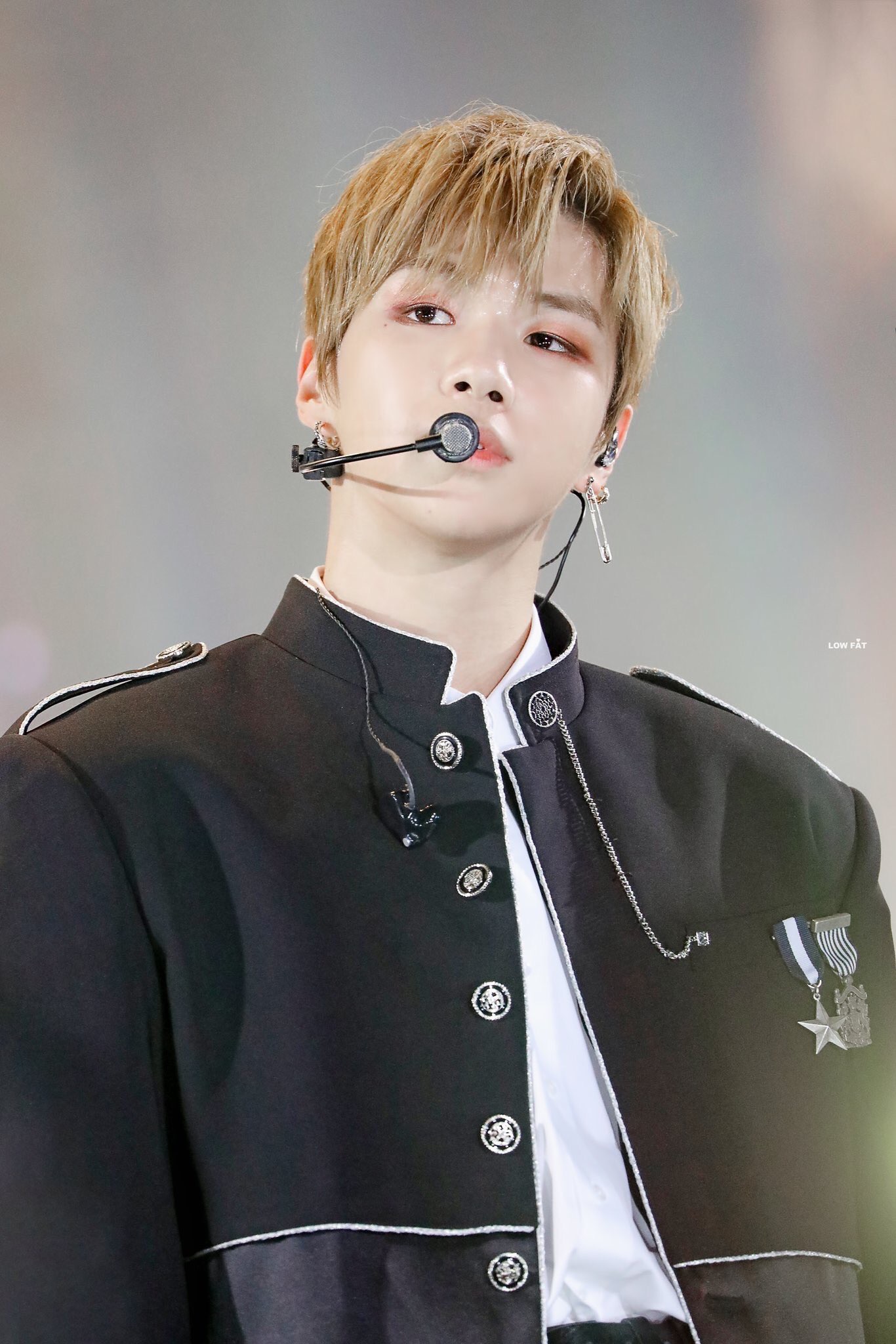 강다니엘 속쌍이야 무쌍 아냐 | 인스티즈