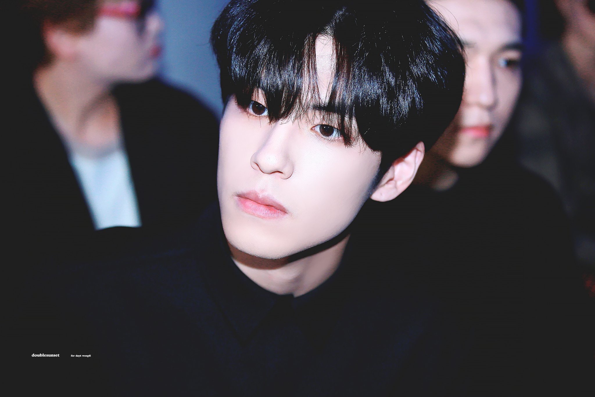 데이식스 원필 이거 너무 과하다 | 인스티즈