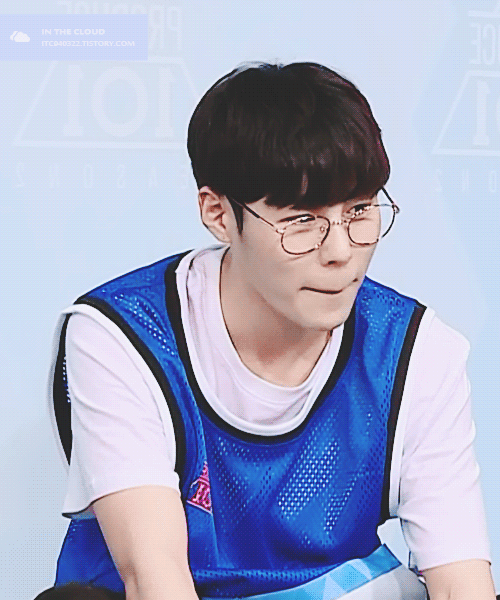 근데 진지하게 하성운은 쌩얼이 더 예뻐서 | 인스티즈