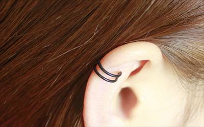 다양한 스타일의 귀걸이와 귀찌를 1000원~5500원에 판매해요!!120여종 | 인스티즈