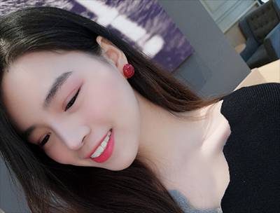 다양한 스타일의 귀걸이와 귀찌를 1000원~5500원에 판매해요!!120여종 | 인스티즈