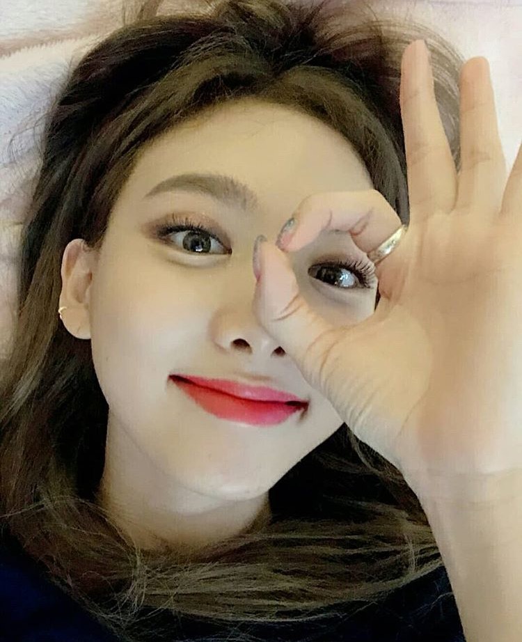 나연 이거 어디서 올라온거야 ? | 인스티즈