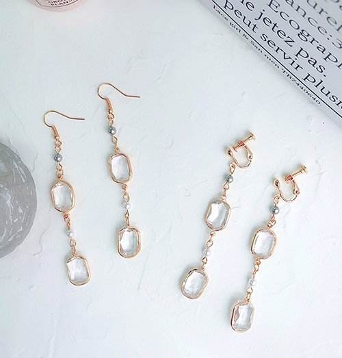 다양한 스타일의 귀걸이와 귀찌를 1000원~5500원에 판매해요!!120여종 | 인스티즈