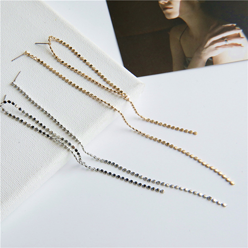 다양한 스타일의 귀걸이와 귀찌를 1000원~5500원에 판매해요!!120여종 | 인스티즈