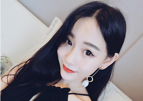 다양한 스타일의 귀걸이와 귀찌를 1000원~5500원에 판매해요!!120여종 | 인스티즈