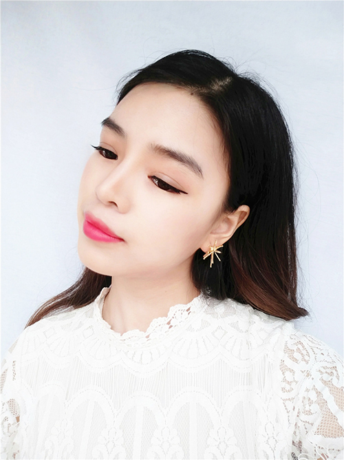 다양한 스타일의 귀걸이와 귀찌를 1000원~5500원에 판매해요!!120여종 | 인스티즈