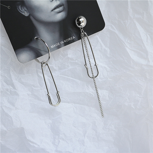 다양한 스타일의 귀걸이와 귀찌를 1000원~5500원에 판매해요!!120여종 | 인스티즈