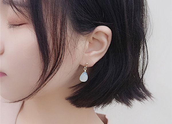 다양한 스타일의 귀걸이와 귀찌를 1000원~5500원에 판매해요!!120여종 | 인스티즈