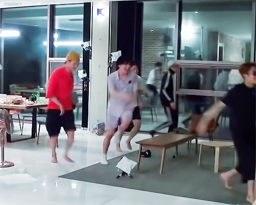 우다다다다ㅏㅏ다ㅏ | 인스티즈