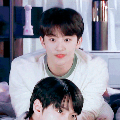 ㄱ 갑자기 내 씨피가 보고 싶어서 | 인스티즈