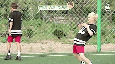 뷔 이거 발목 꺾여서 넘어지는거 왜이렇게 남일같지가 않냐 | 인스티즈