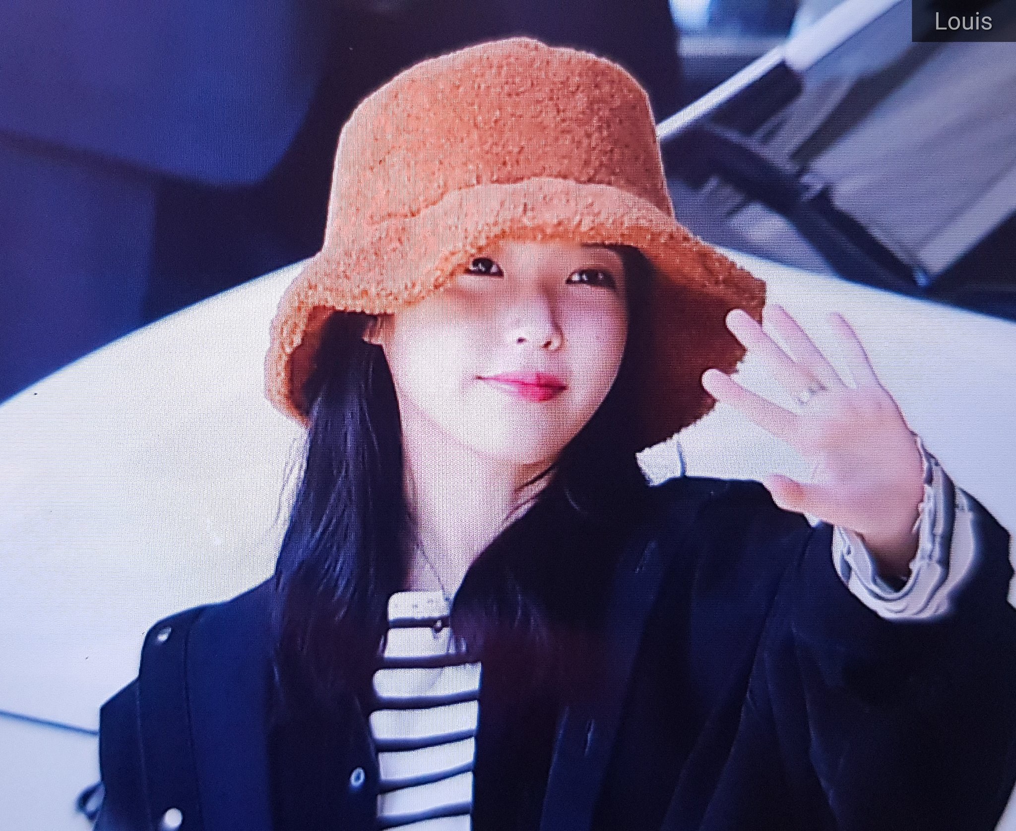 아이유 콘서트 출근길ㅋㅋ모자 쓴거봨ㅋㅋㅋ | 인스티즈