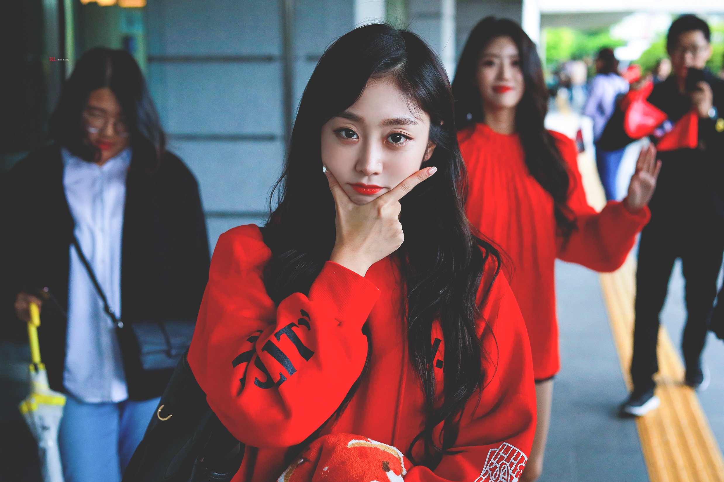 서지수가 볼살쪄서 고민이라니까 케이 류수정 반응 | 인스티즈